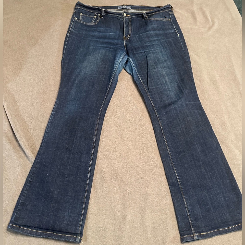 Levi’s 515 bootcut jeans - size 14